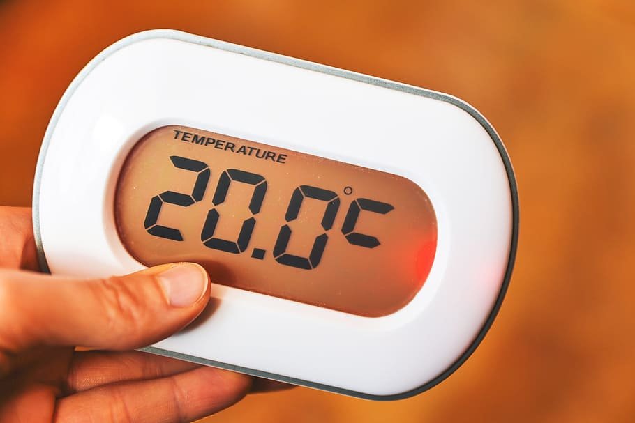 Does Running Furnace Fan Cool House