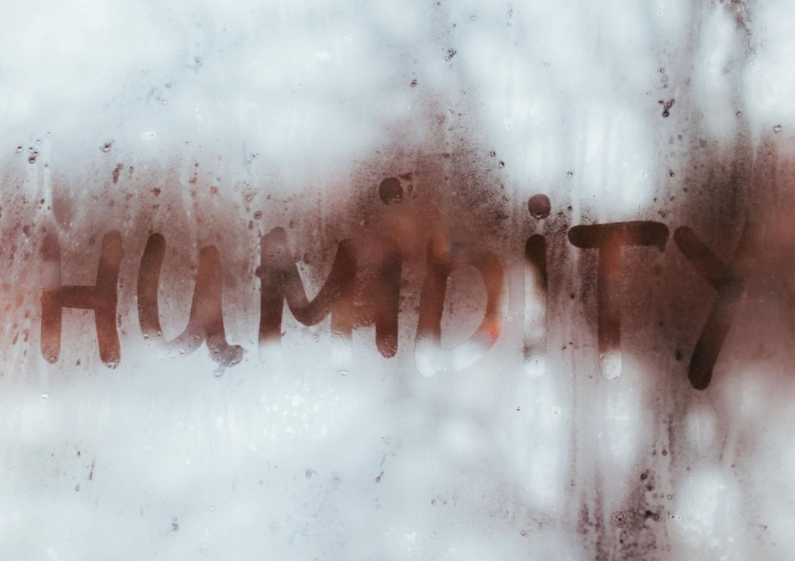 DIFFERENCE BETWEEN AIR CONDITIONER AND DEHUMIDIFIER