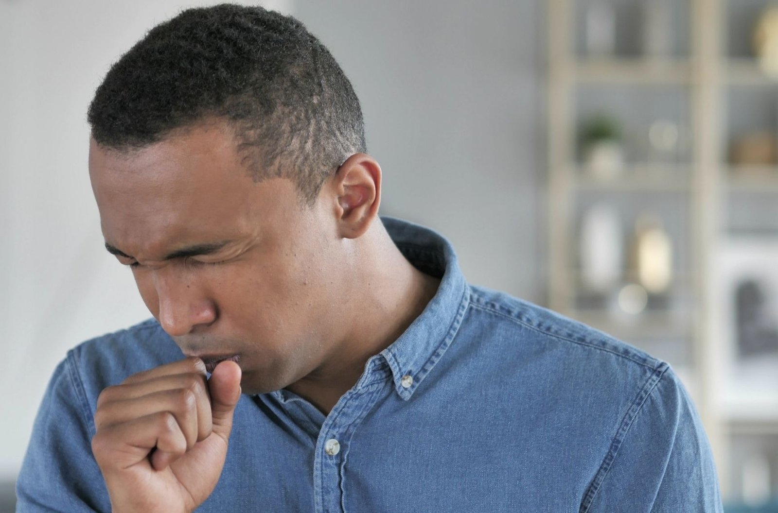 Does a humidifier help with coughing