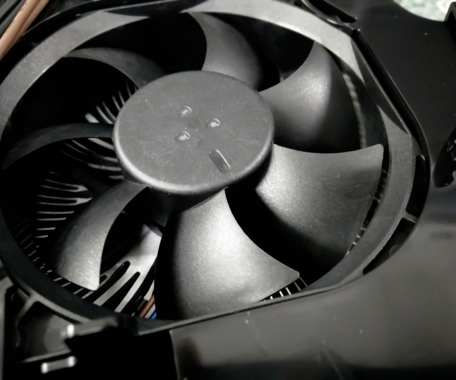 Pedestal fan vs Tower fan